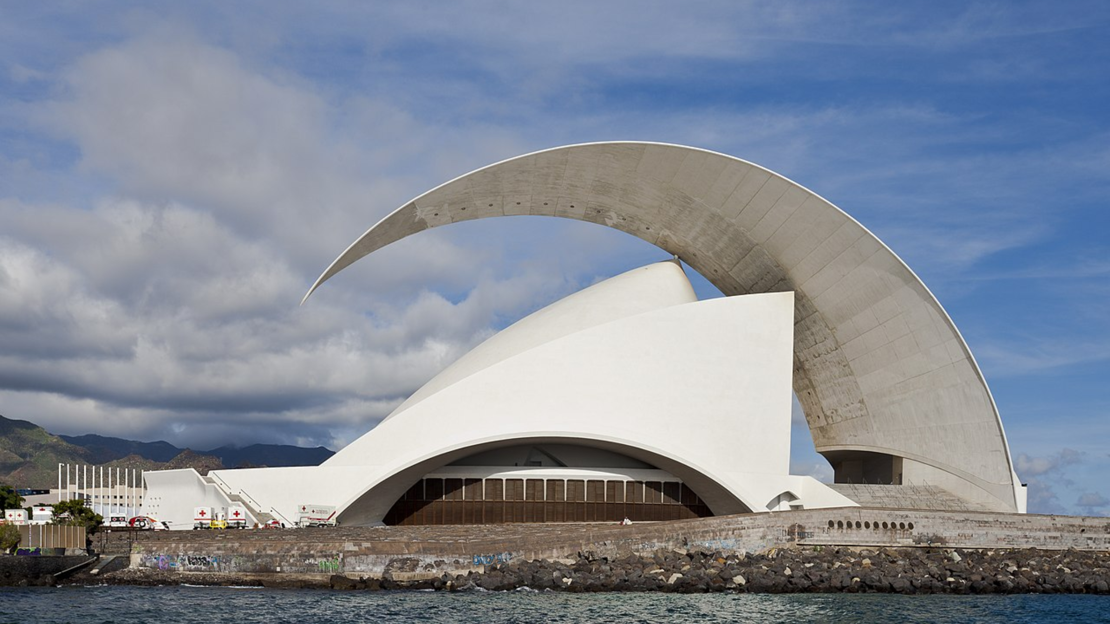 Santiago Calatrava : Auditorio de Tenerife “Adán Martín” - Canary, Spanyol
