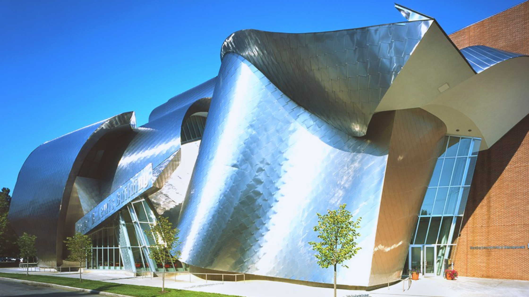 Frank Gehry : Peter B. Lewis Building - Case Western Reserve University, Amerika Serikat