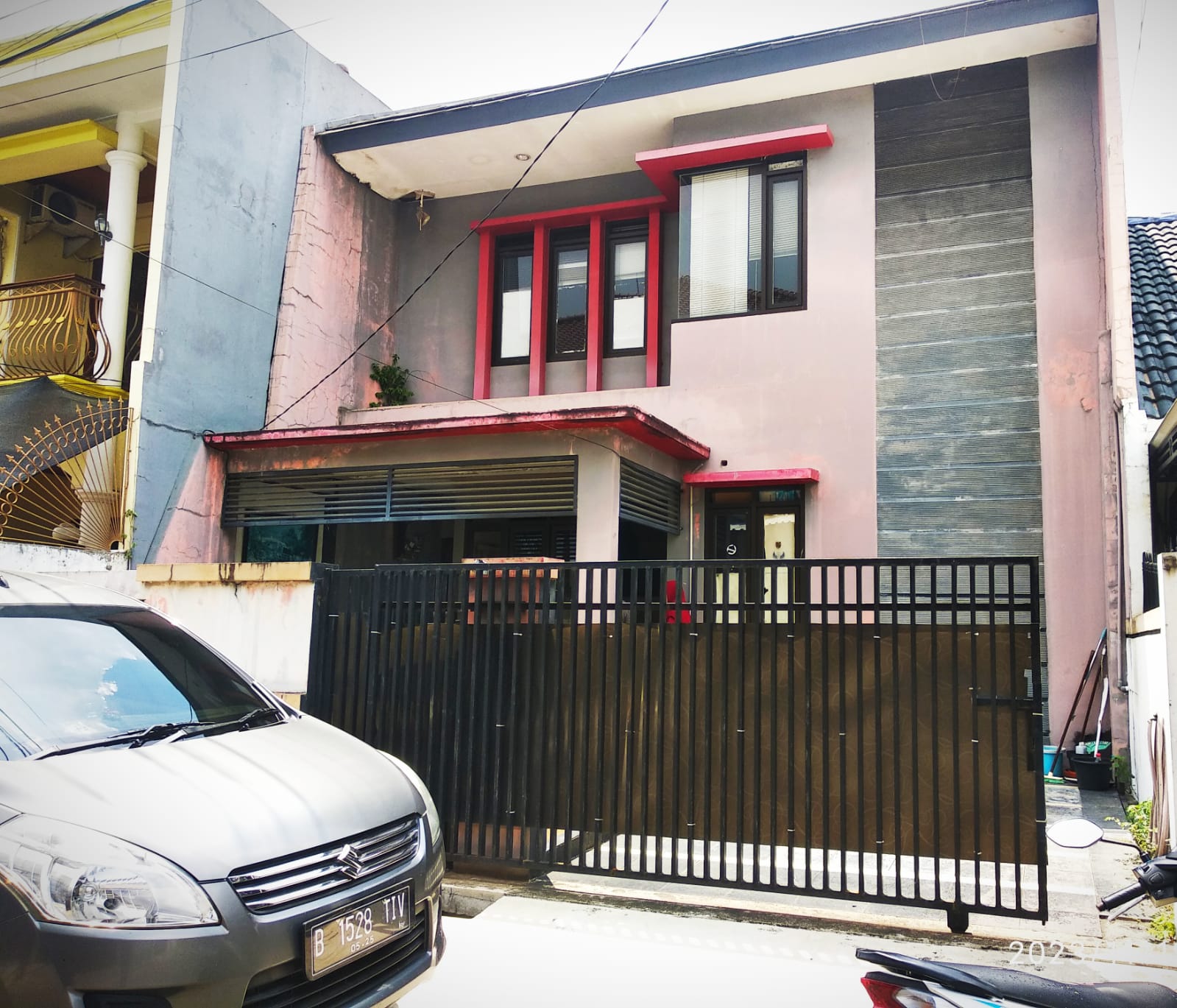 Dijual Cepat Owner Sedang Bu Rumah Minimalis Lantai Dalam Komplek Elite Billymoon Pondok